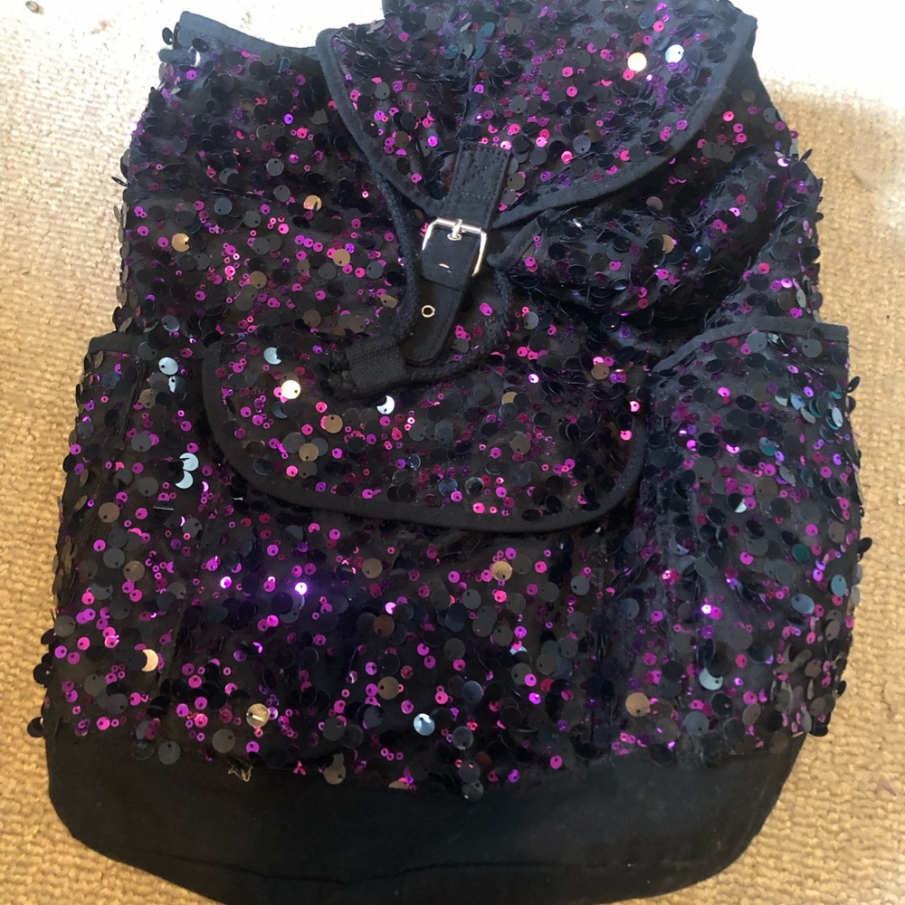 Backpack - Picture 1 of 2